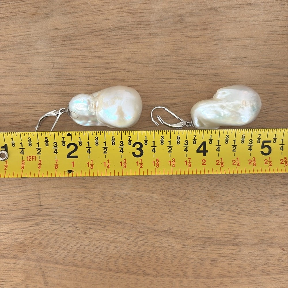 Reliquia natural "cocoon" pearl baroque drop earrings in real silver - Picture 8 of 9